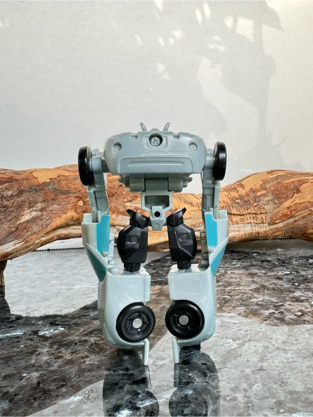 Transformers 2007 Movie Autobot Jazz Legends Class 3” Action Figure Hasbro